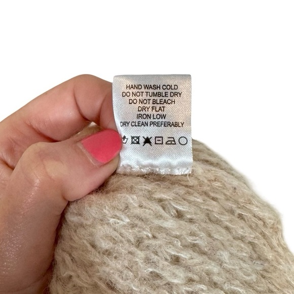 Xirena Sofia Alpaca Jacquard Knit Chunky Boxy Cropped Sweater in Dahlia Fiesta - Picture 12 of 12